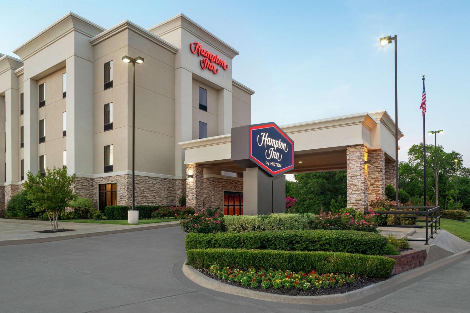 Hampton Inn Sulphur Springs Exterior photo